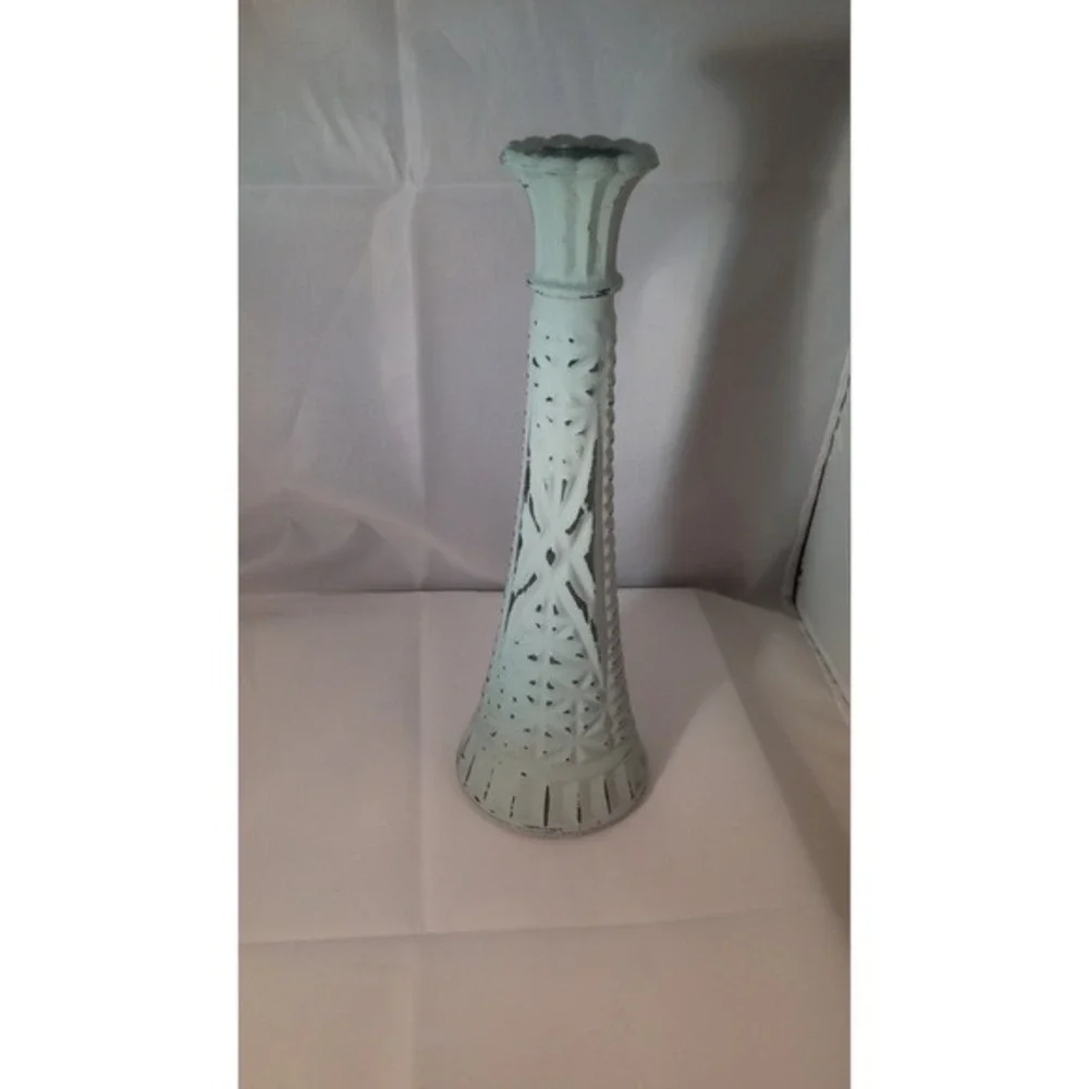 Shabby-chic‎ Chalk painted single stem floral glass vase